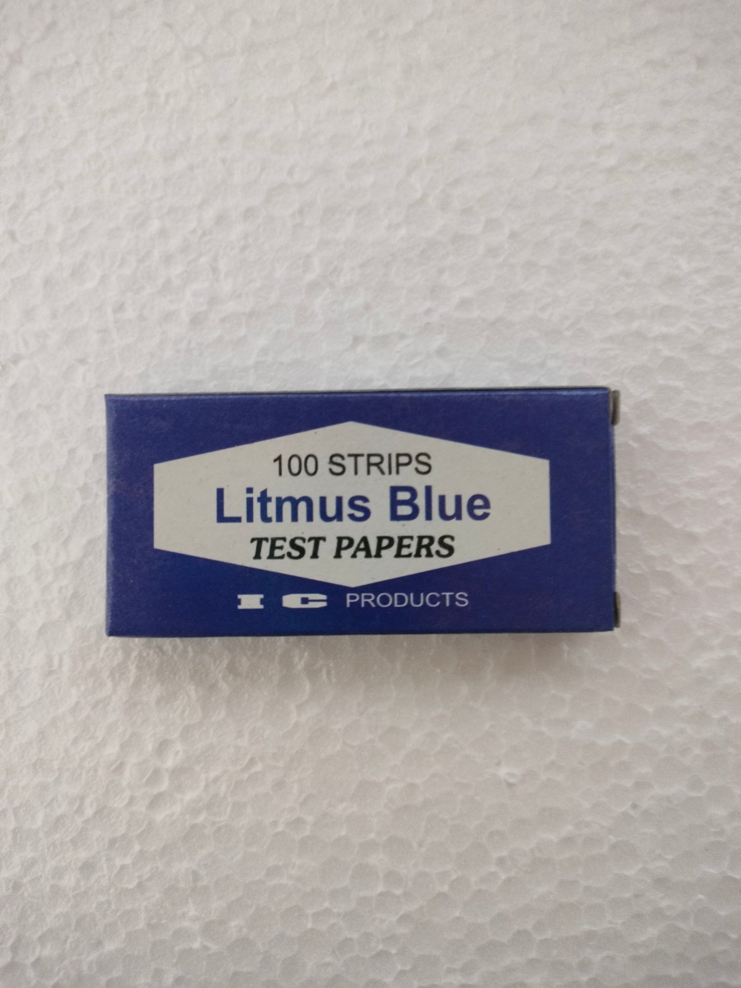 BLUE LITMUS PAPERS PACK OF 100 STRIPS