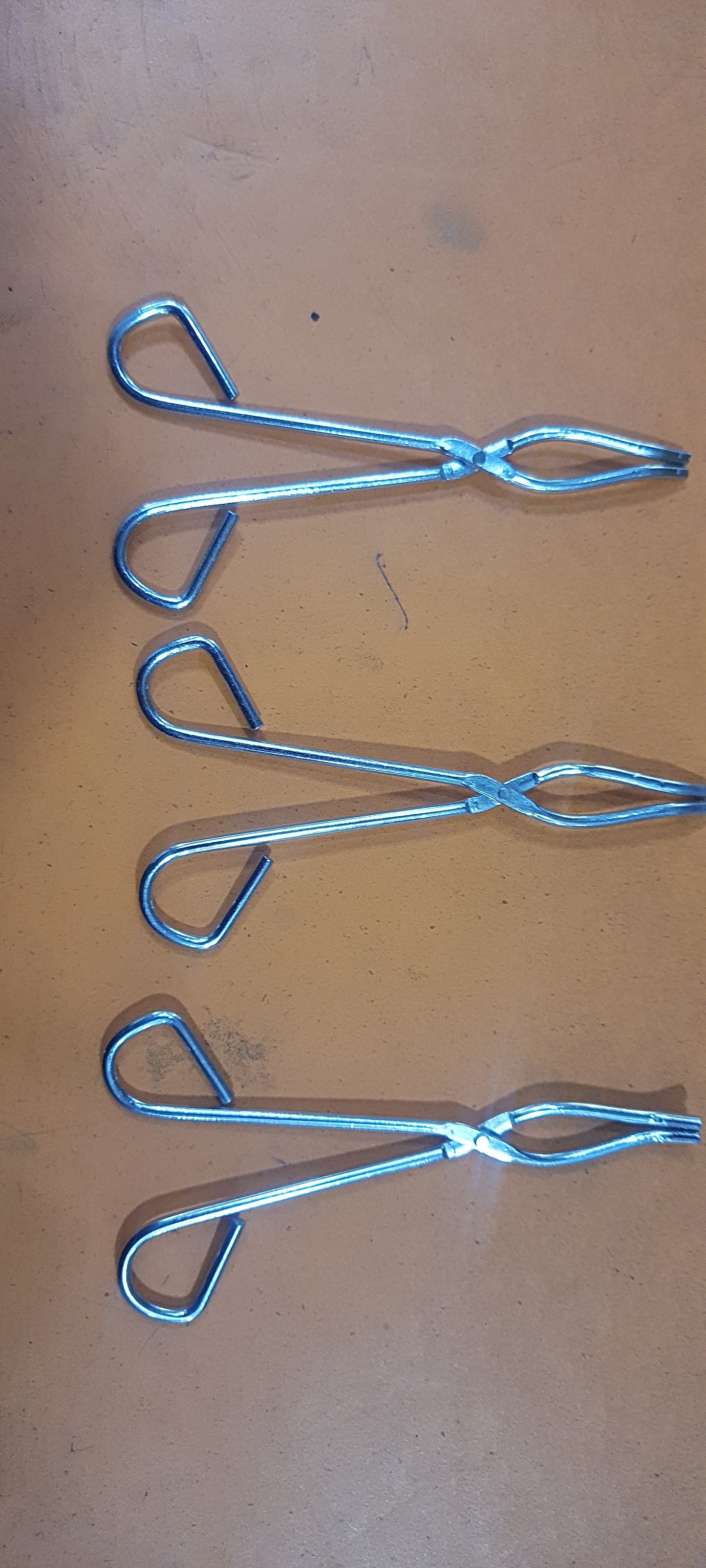 CRUCIBLE TONG
