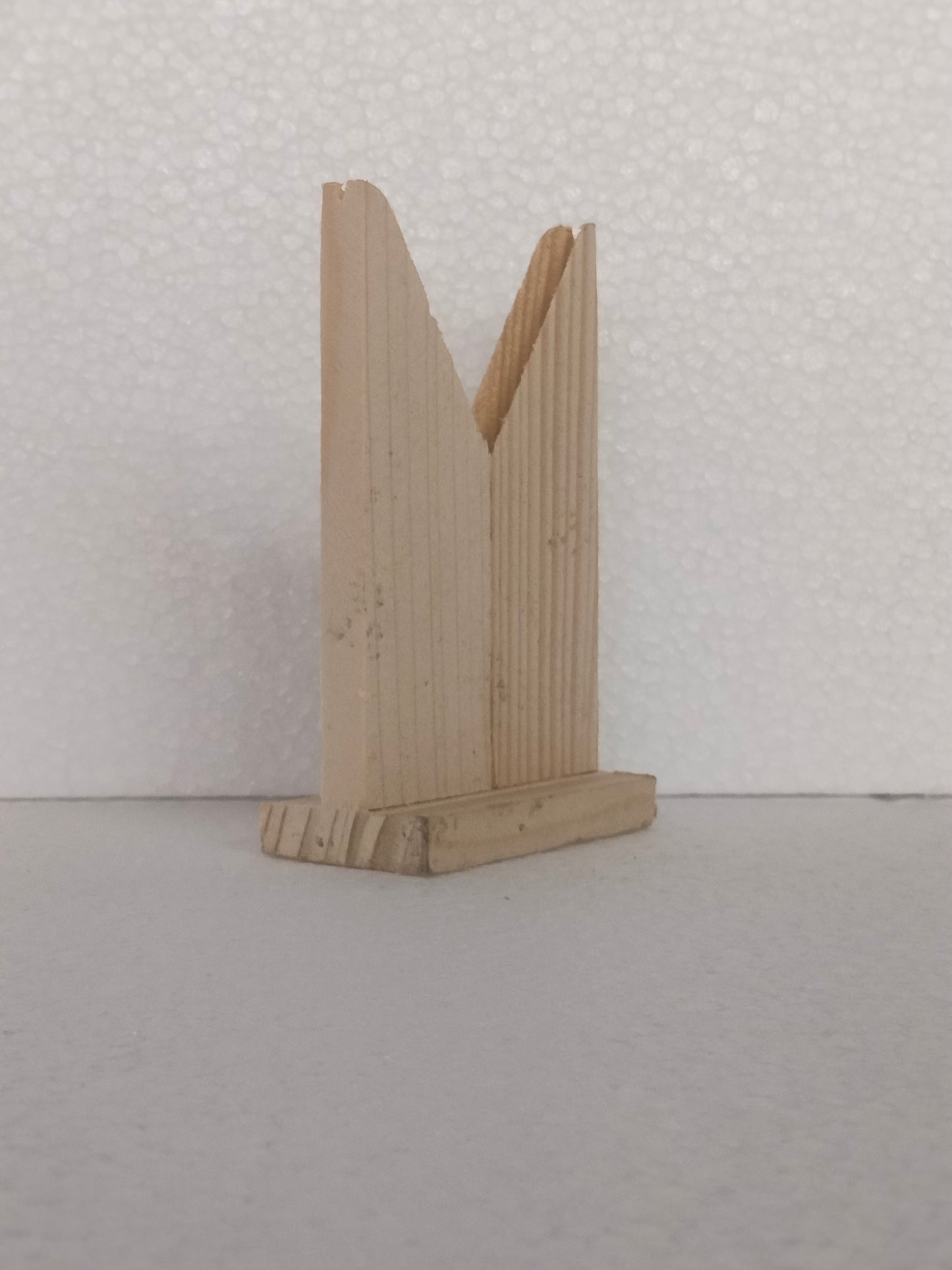 V STAND LENS STAND WOODEN