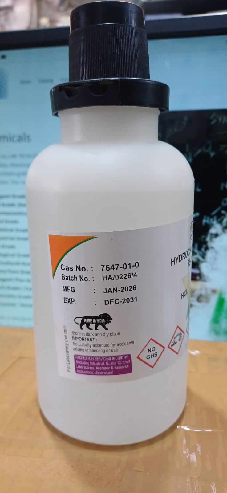 HYDROCHLORIC ACID LR GRADE 38% 500ML